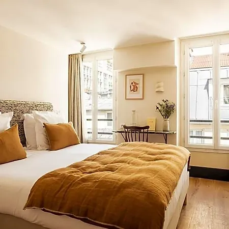De La Gaîté Hotel Parigi