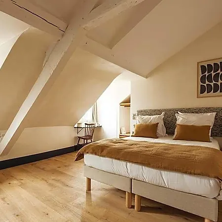 De La Gaîté Hotel 3*