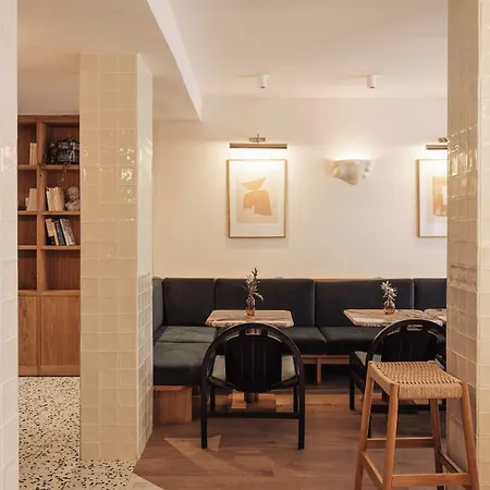 De La Gaîté Hotel Parigi
