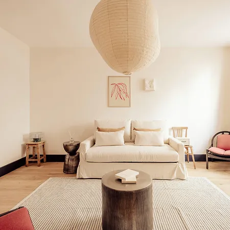 Hotel De La Gaîté 3*
