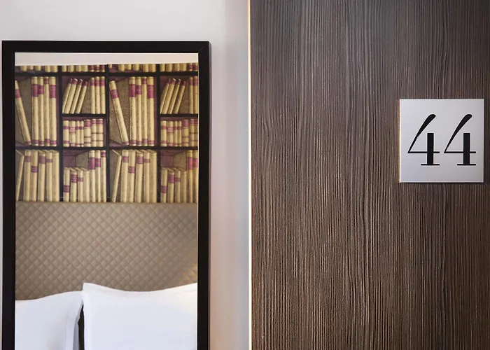 Hotel Maison Gaite Paris