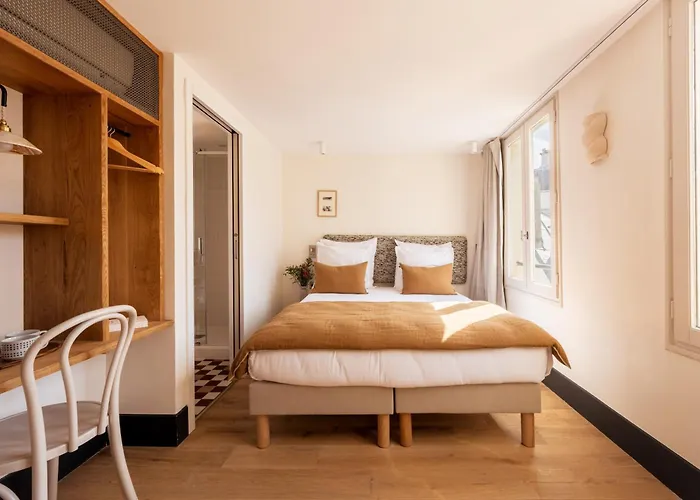 Hotel Maison Gaite 3*