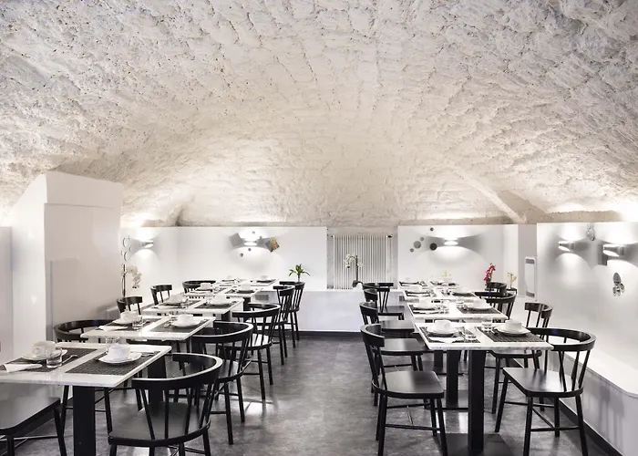 Hotel Maison Gaite 3*