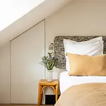 Отель Maison Gaite 3*