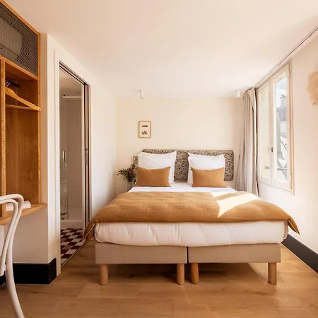 Hotel De La Gaite 3*